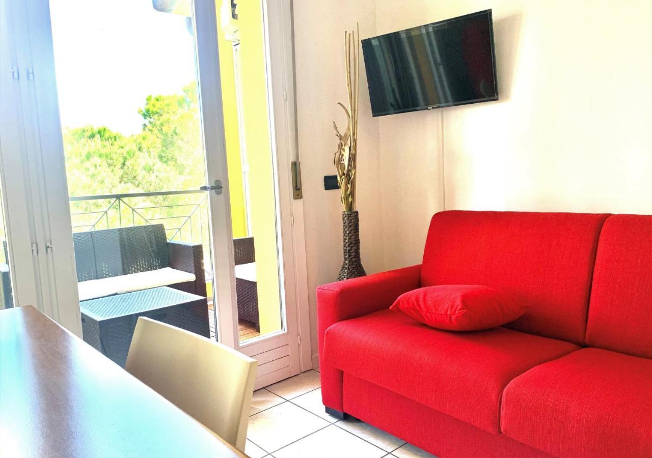 Gardalakeapartment A Сирмионе Экстерьер фото
