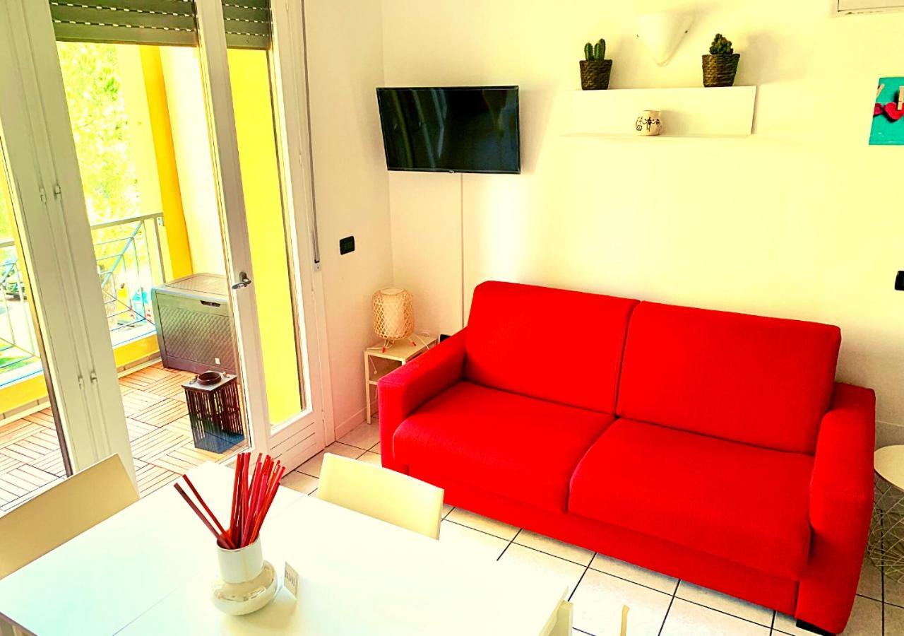 Gardalakeapartment A Сирмионе Экстерьер фото